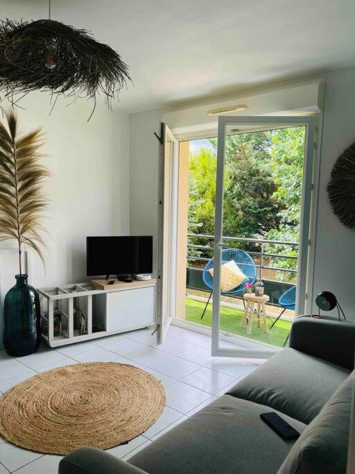 Appartement Cosy, Calme, Lumineux, Balcon, Parking Sarlat Extérieur photo