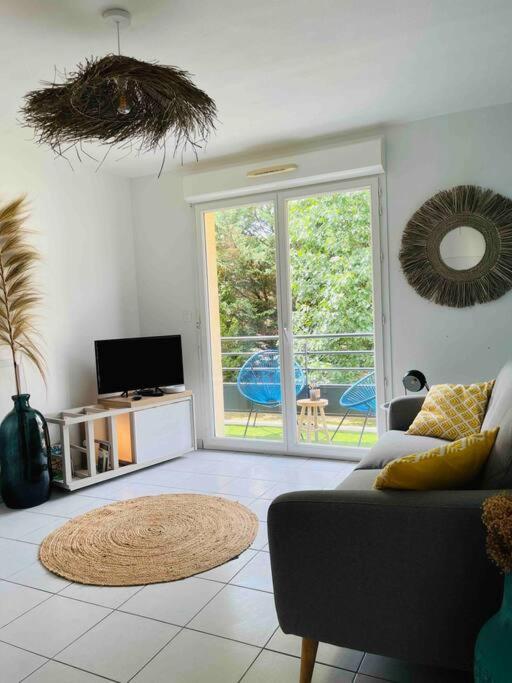 Appartement Cosy, Calme, Lumineux, Balcon, Parking Sarlat Extérieur photo