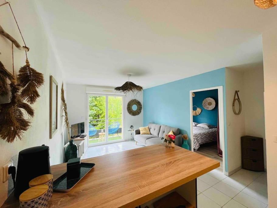 Appartement Cosy, Calme, Lumineux, Balcon, Parking Sarlat Extérieur photo