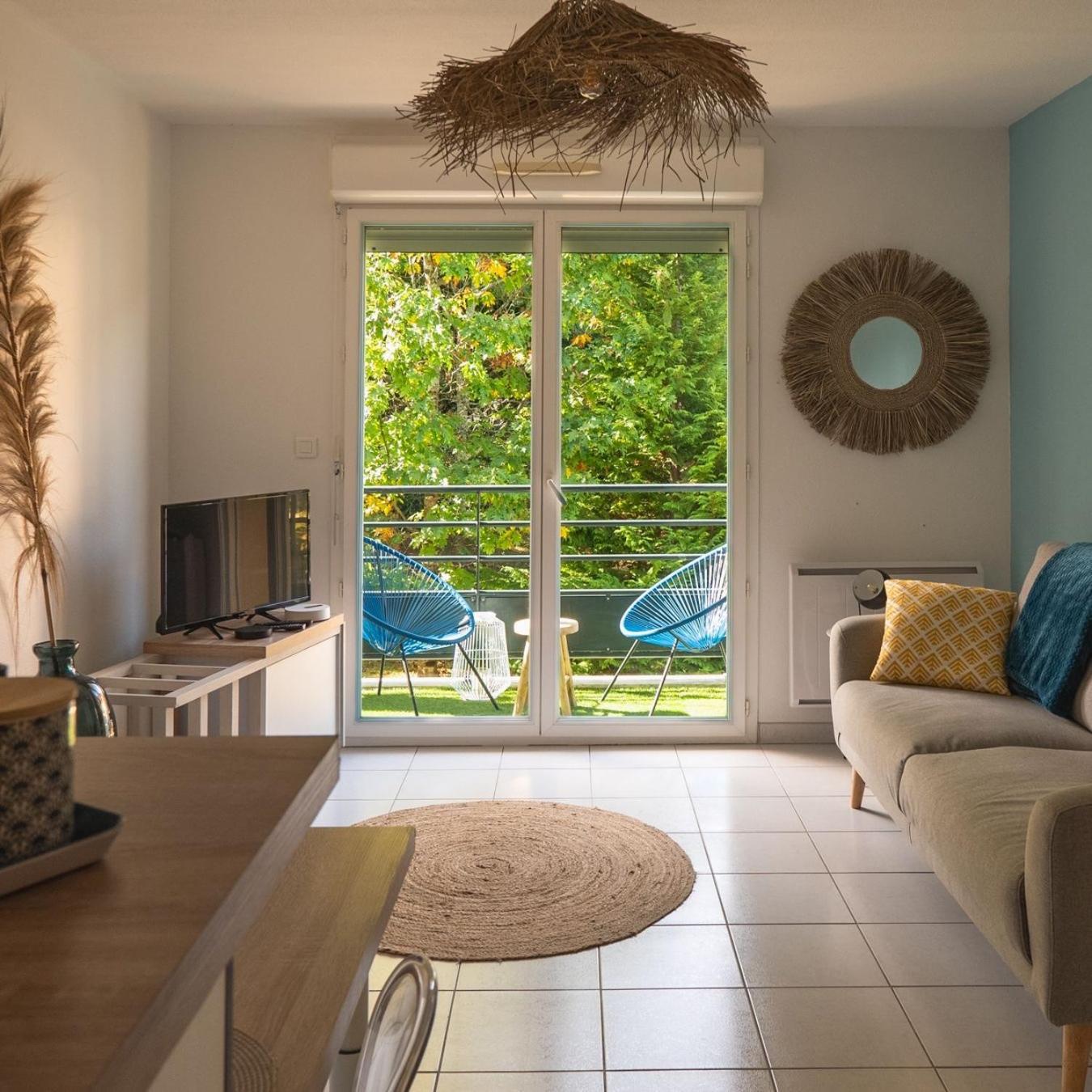 Appartement Cosy, Calme, Lumineux, Balcon, Parking Sarlat Extérieur photo